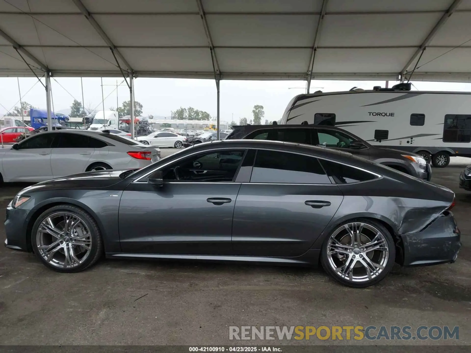 15 Фотография поврежденного автомобиля WAUV2AF25KN022867 AUDI A7 2019
