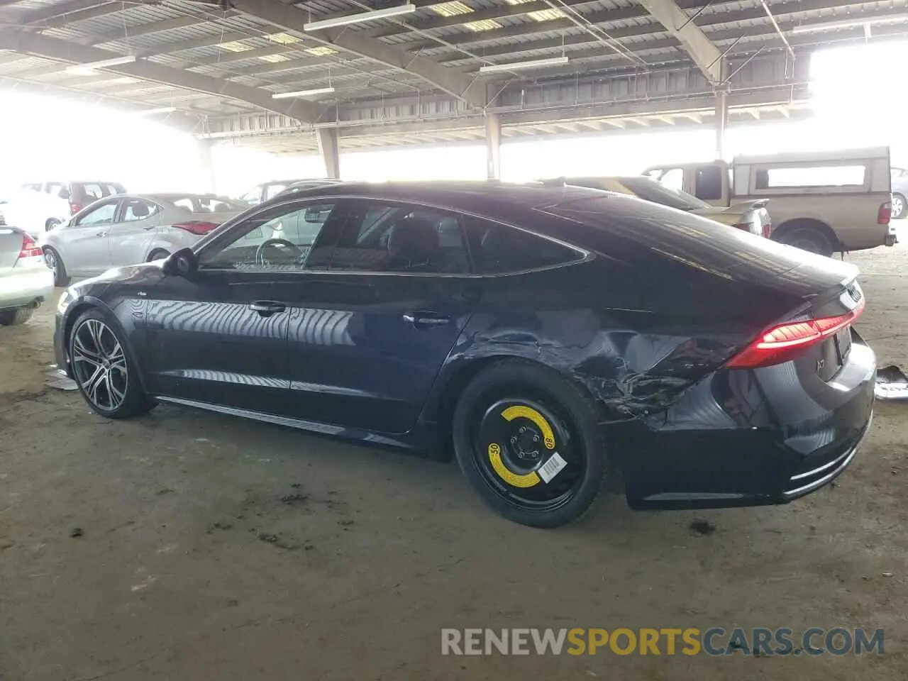2 Photograph of a damaged car WAUV2AF25KN129823 AUDI A7 2019