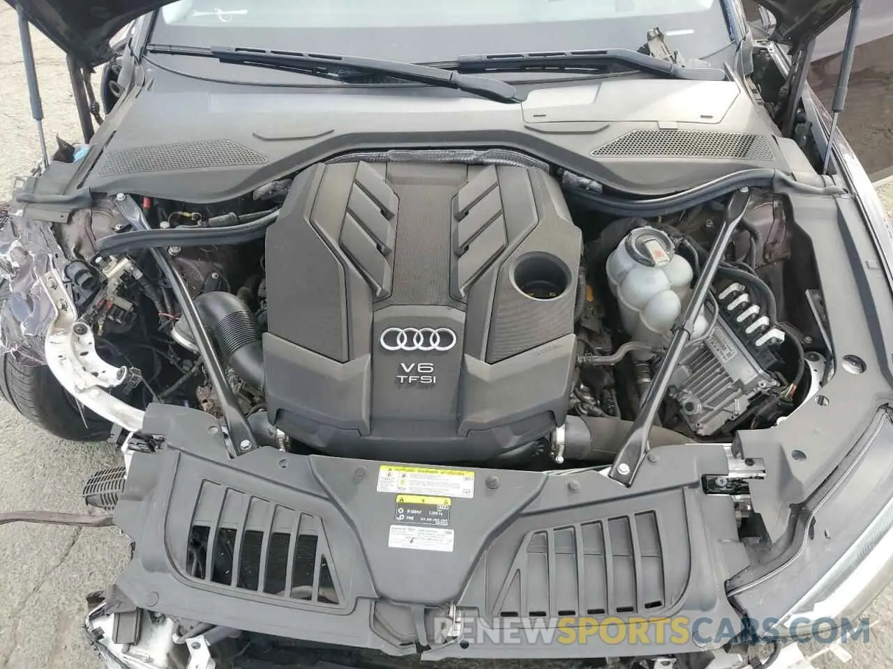 11 Photograph of a damaged car WAU8DAF82KN009487 AUDI A8 2019