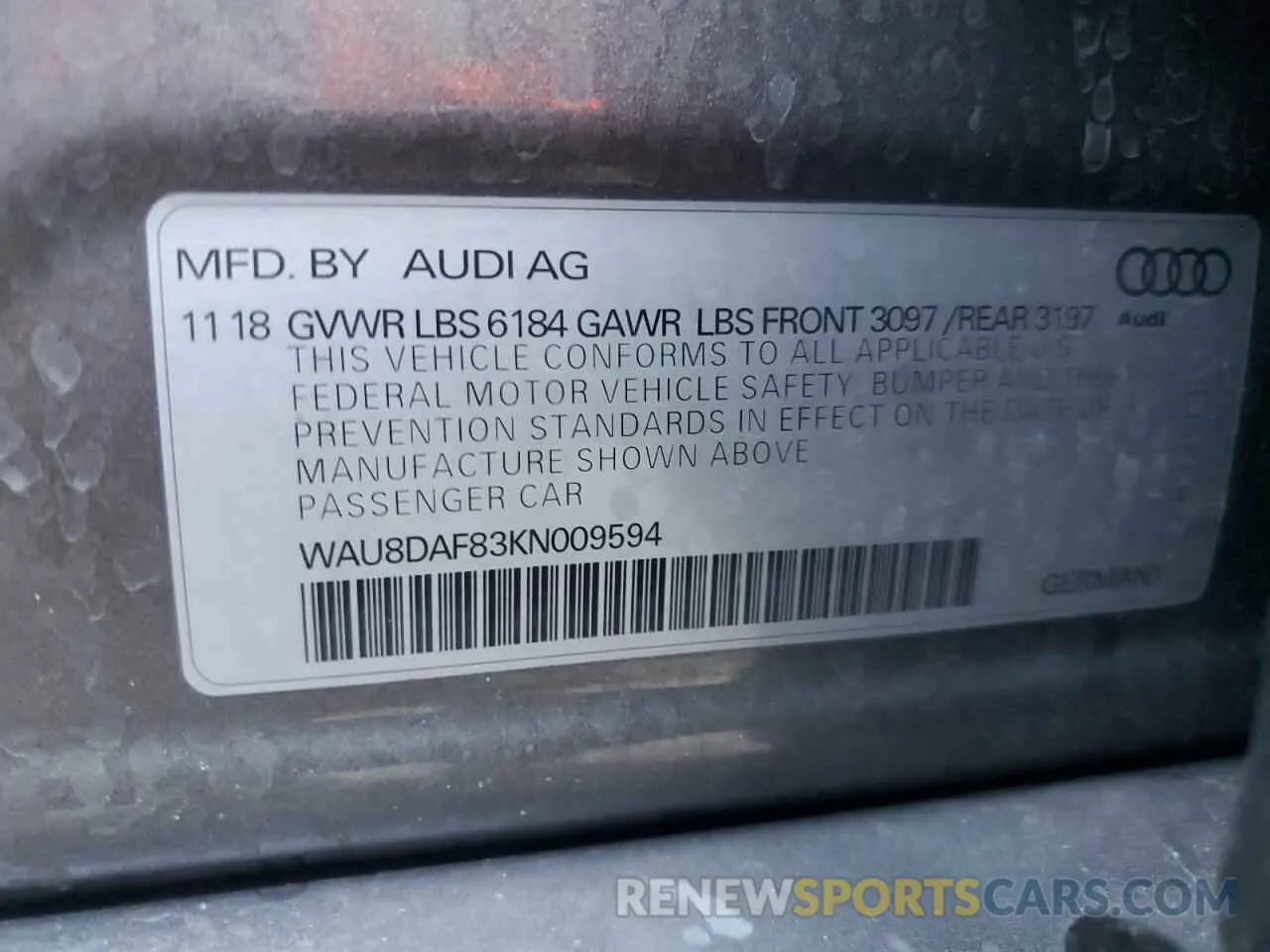 13 Photograph of a damaged car WAU8DAF83KN009594 AUDI A8 2019