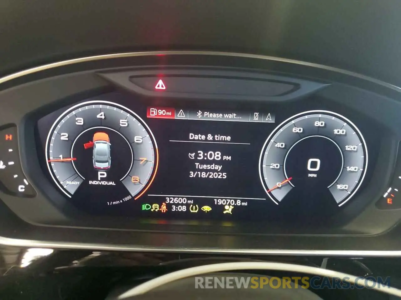 9 Photograph of a damaged car WAU8DAF86KN005765 AUDI A8 2019
