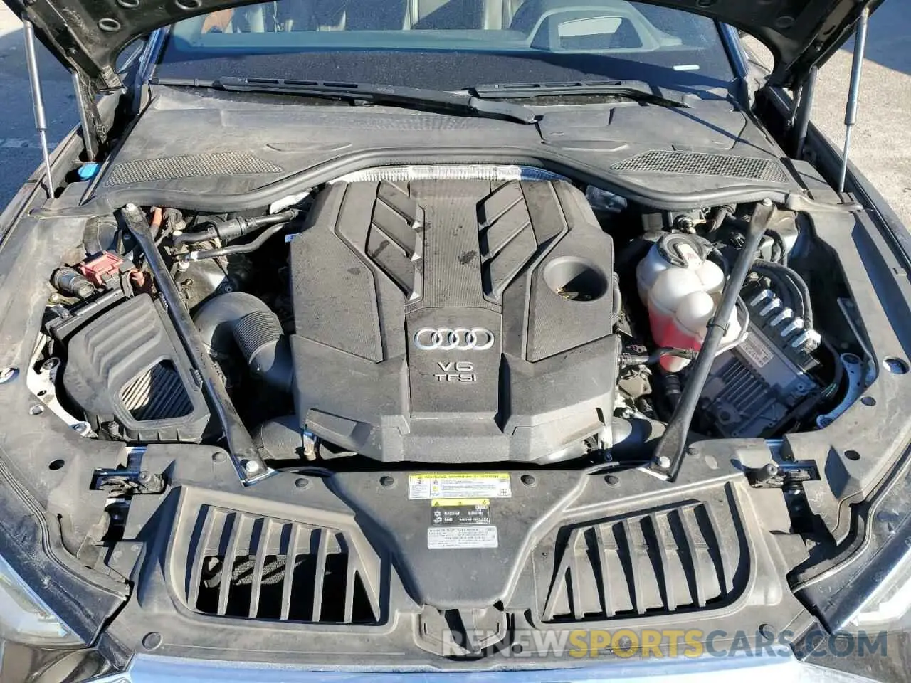 11 Photograph of a damaged car WAU8DAF87KN004768 AUDI A8 2019