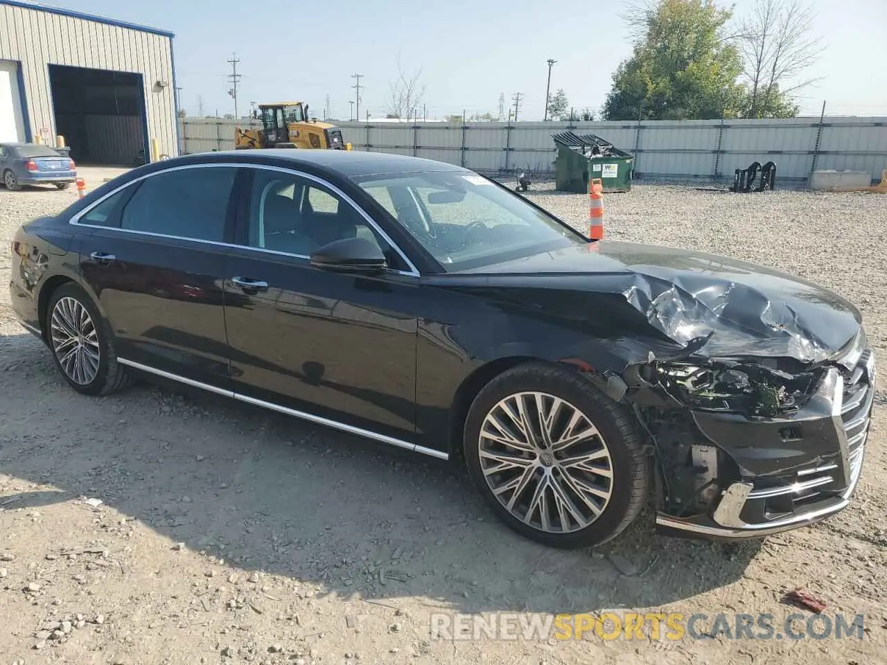 4 Фотография поврежденного автомобиля WAU8DAF88KN005671 AUDI A8 2019