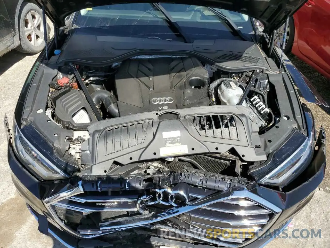 11 Фотография поврежденного автомобиля WAU8DAF88KN011860 AUDI A8 2019
