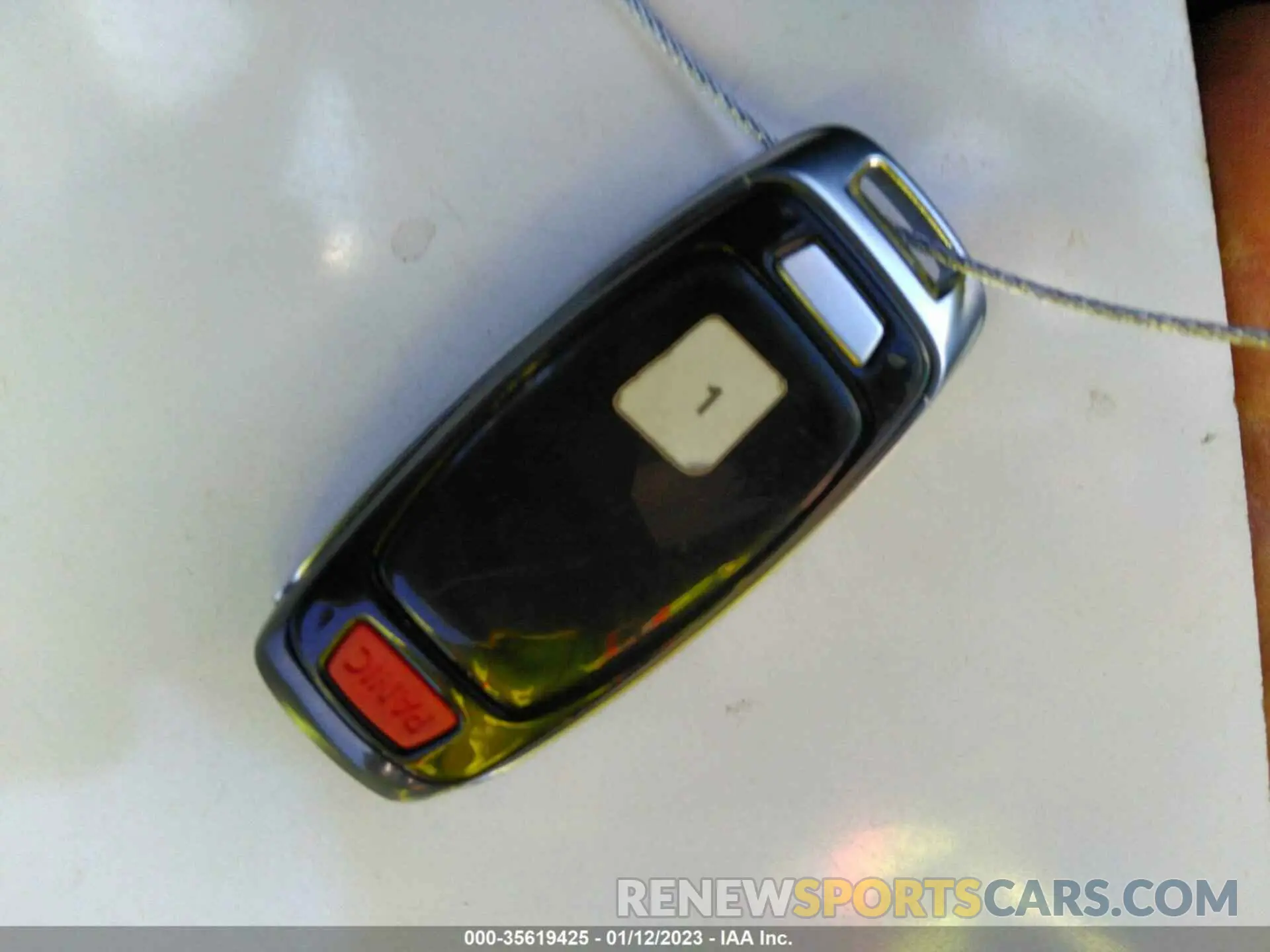 11 Фотография поврежденного автомобиля WAU8DAF8XKN003226 AUDI A8 2019