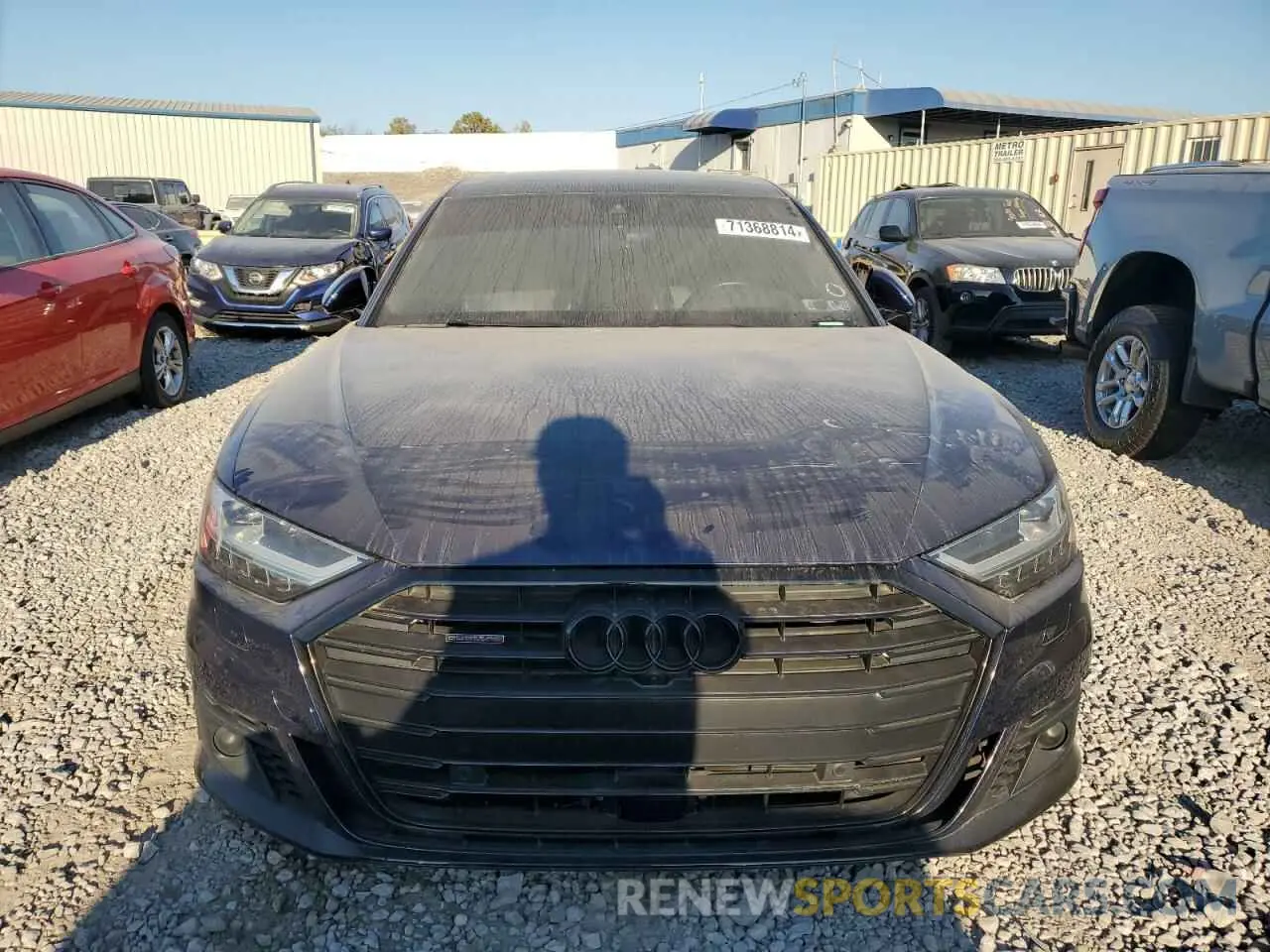 5 Photograph of a damaged car WAU8EAF85MN015252 AUDI A8 2021