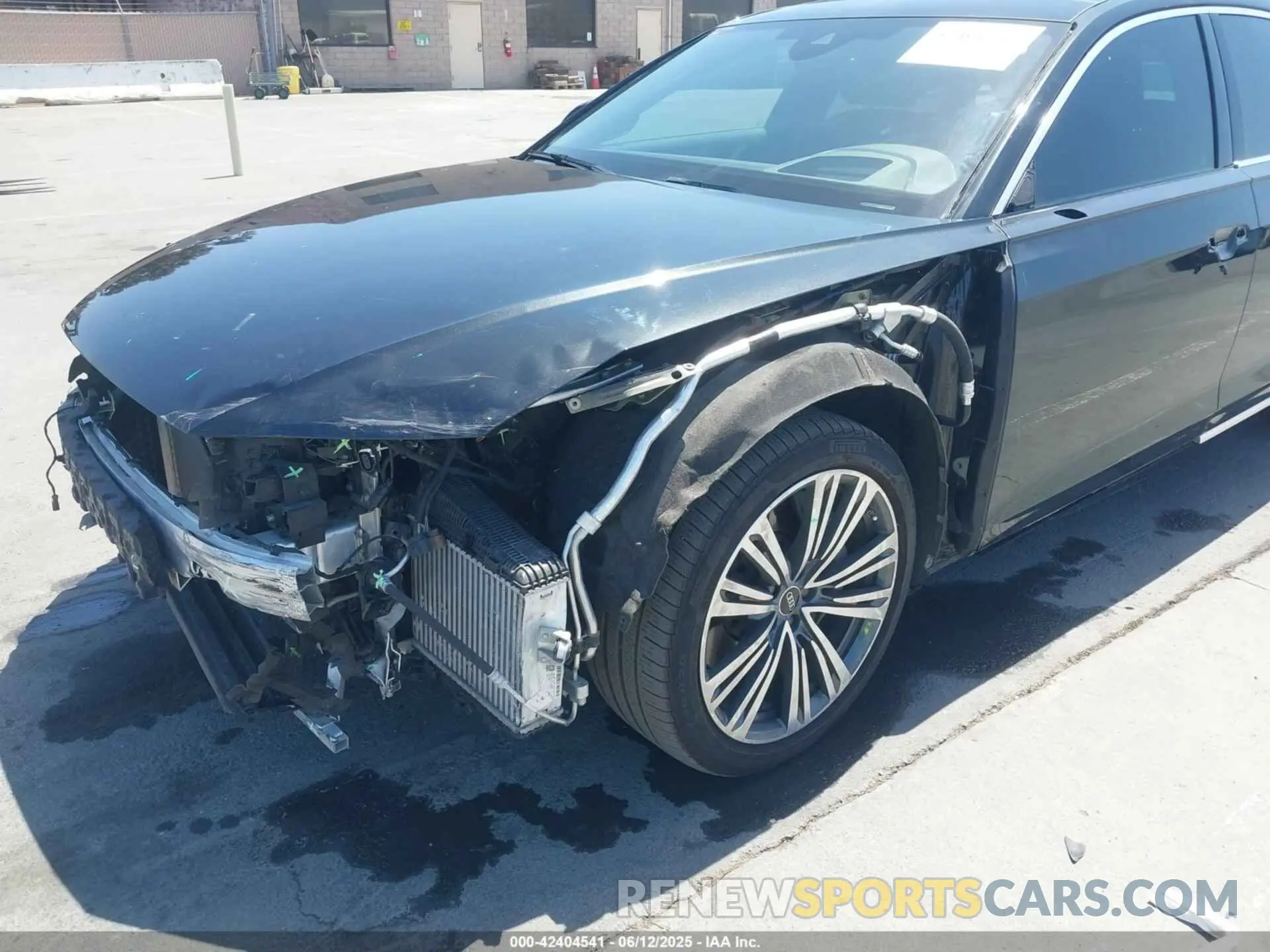 6 Фотография поврежденного автомобиля WAULDAF83NN010176 AUDI A8 2022