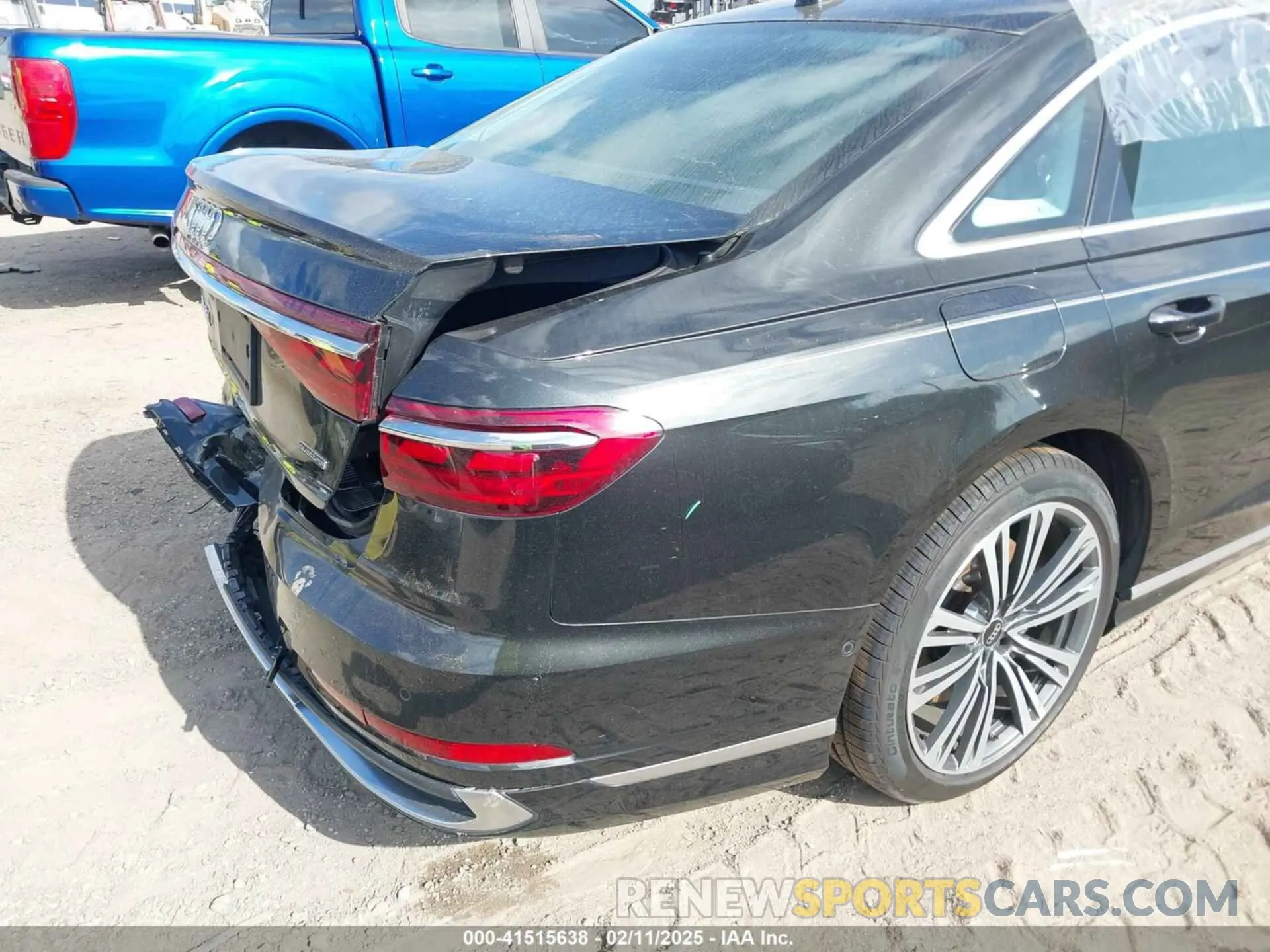 19 Photograph of a damaged car WAULDAF87NN001657 AUDI A8 2022