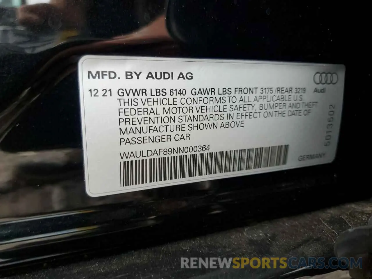 12 Photograph of a damaged car WAULDAF89NN000364 AUDI A8 2022