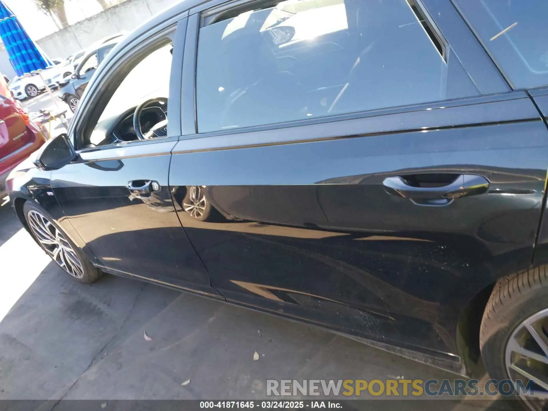 15 Photograph of a damaged car WAULDAF83PN010018 AUDI A8 2023