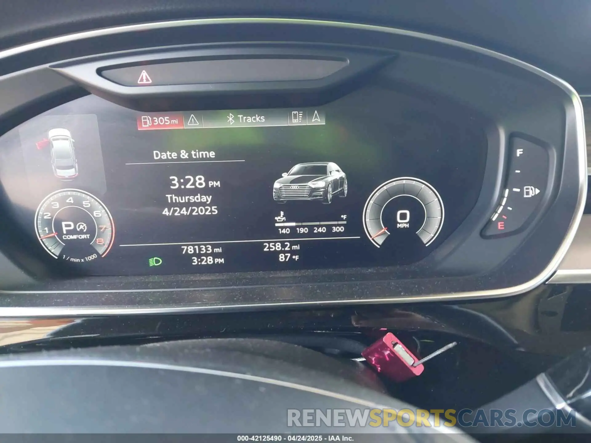 7 Фотография поврежденного автомобиля WAU8DAF83KN006128 AUDI A8 L 2019