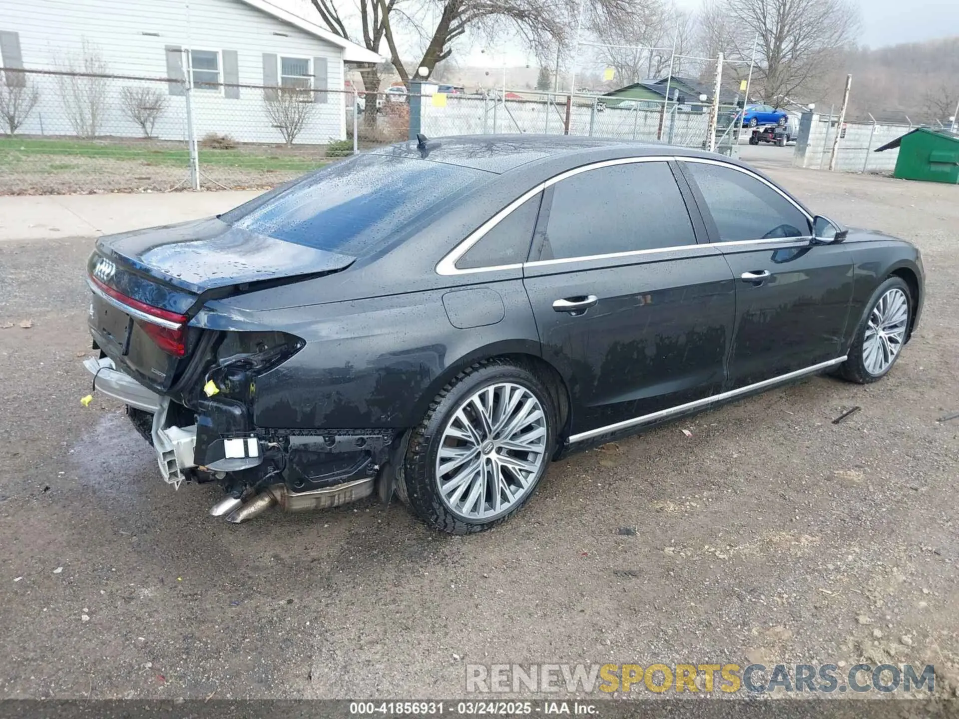 4 Фотография поврежденного автомобиля WAU8DAF84KN019115 AUDI A8 L 2019