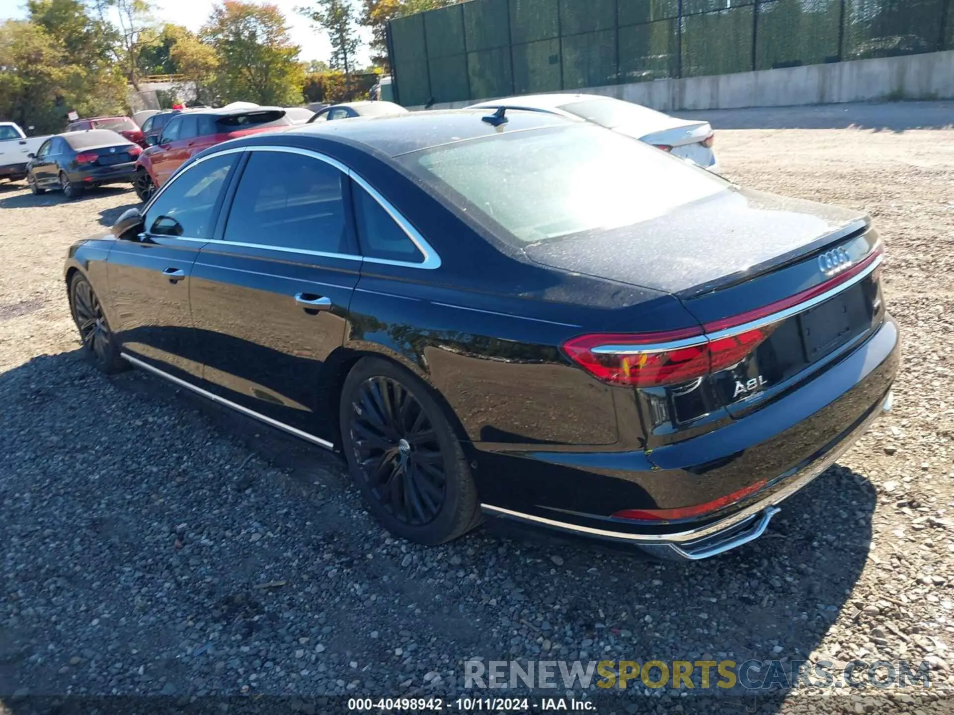 3 Photograph of a damaged car WAU8DAF89KN002701 AUDI A8 L 2019