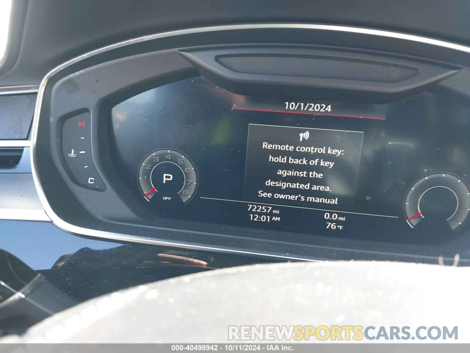 7 Photograph of a damaged car WAU8DAF89KN002701 AUDI A8 L 2019