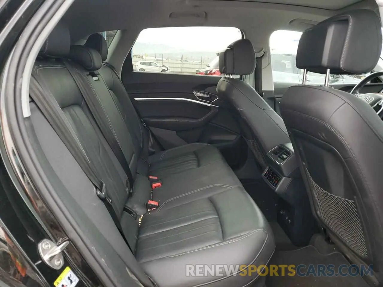 11 Photograph of a damaged car WA1LAAGE0KB021160 AUDI E-TRON 2019