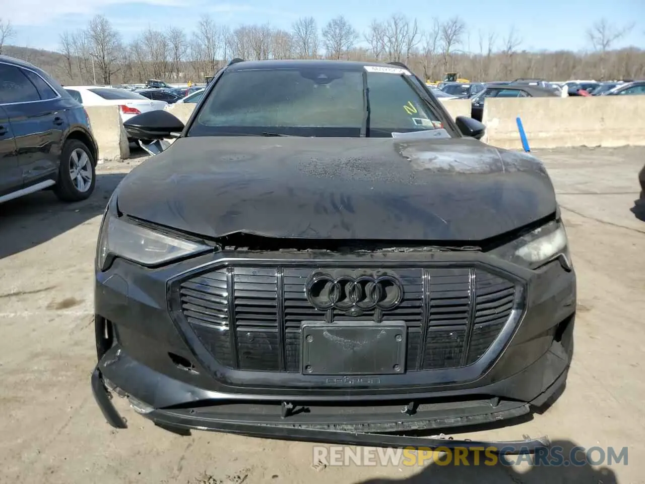 5 Photograph of a damaged car WA1LAAGE2KB013285 AUDI E-TRON 2019