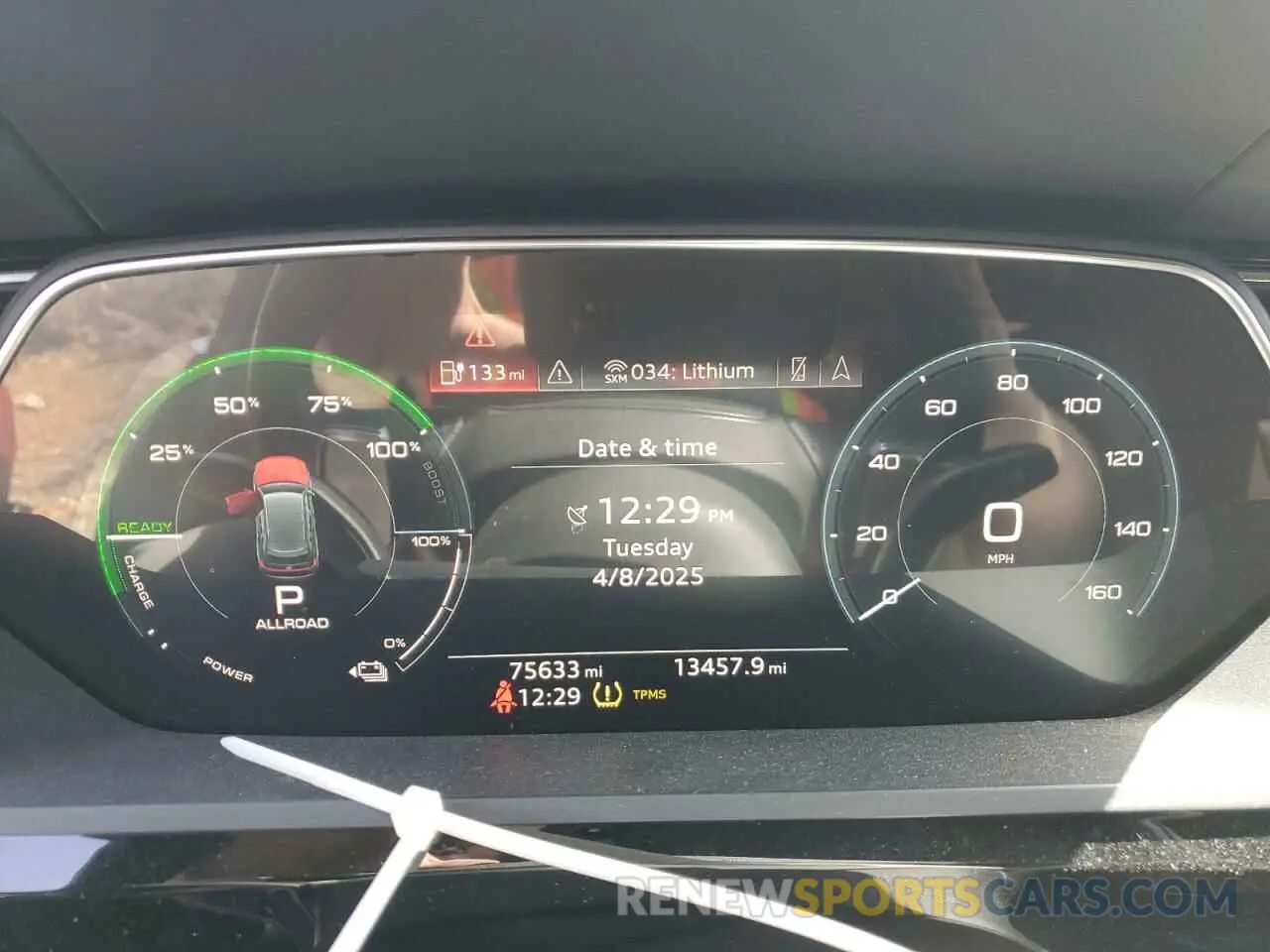 9 Фотография поврежденного автомобиля WA1LAAGE5KB014477 AUDI E-TRON 2019