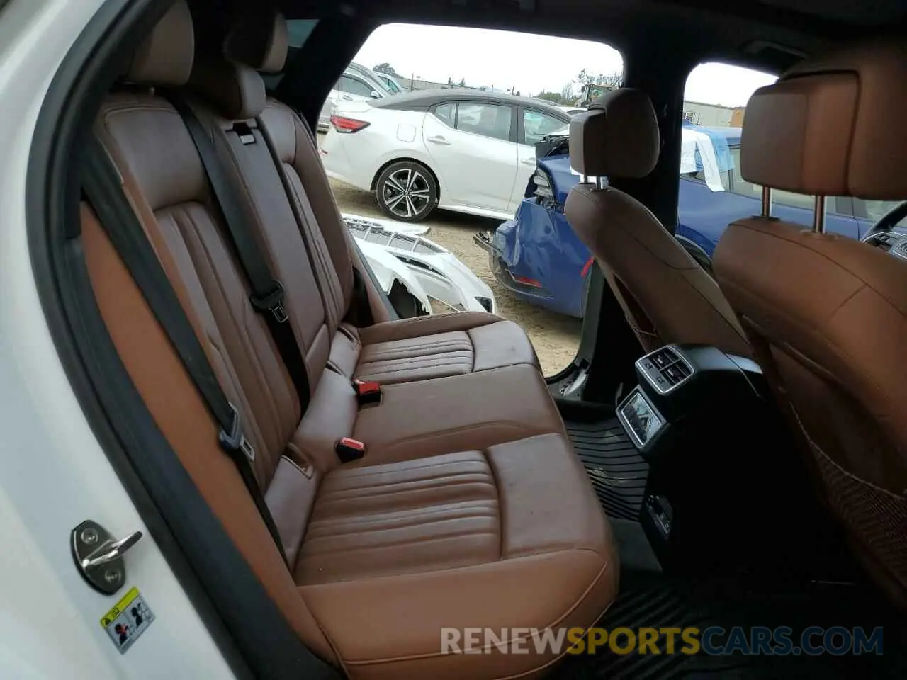 11 Photograph of a damaged car WA1LAAGE5KB022305 AUDI E-TRON 2019