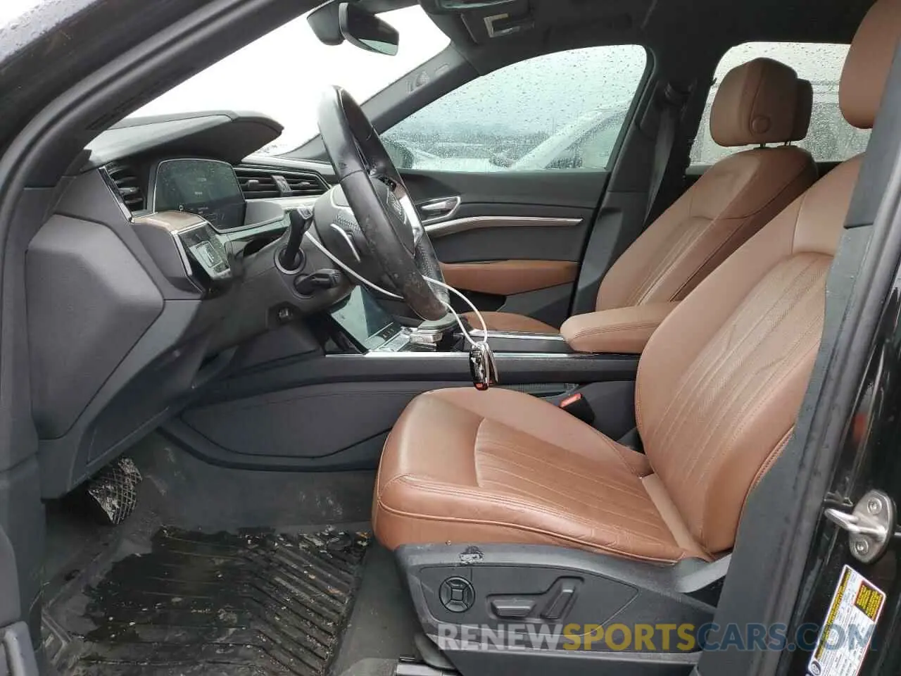 7 Photograph of a damaged car WA1LAAGE8KB021441 AUDI E-TRON 2019