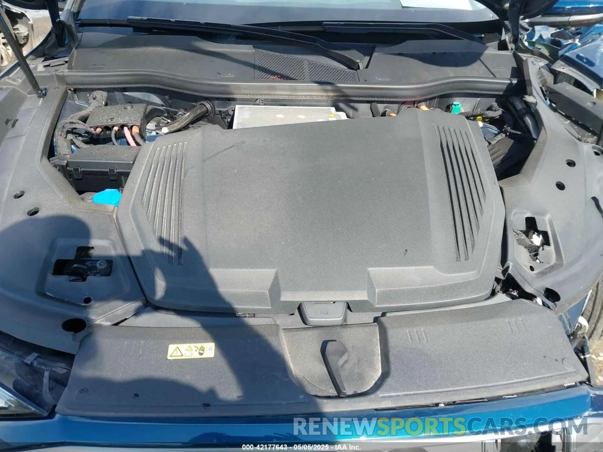 10 Фотография поврежденного автомобиля WA1LAAGE9KB024865 AUDI E-TRON 2019