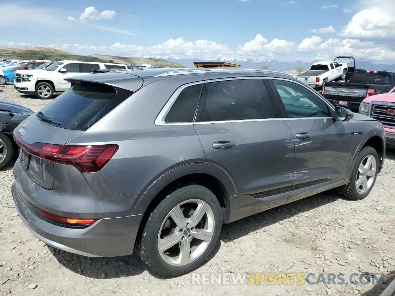 3 Photograph of a damaged car WA1LABGE1KB011825 AUDI E-TRON 2019