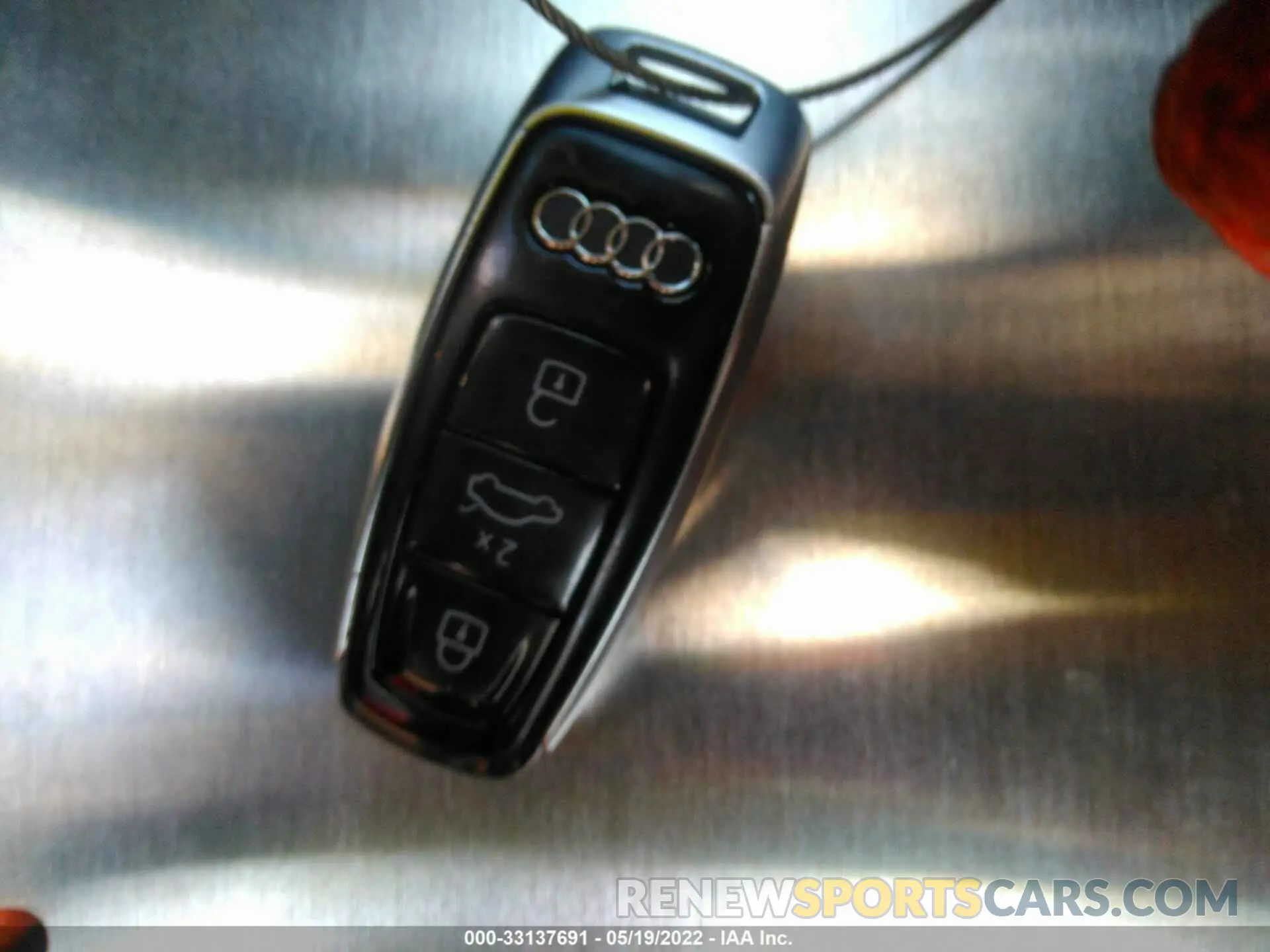 11 Фотография поврежденного автомобиля WA1LABGE6KB015482 AUDI E-TRON 2019