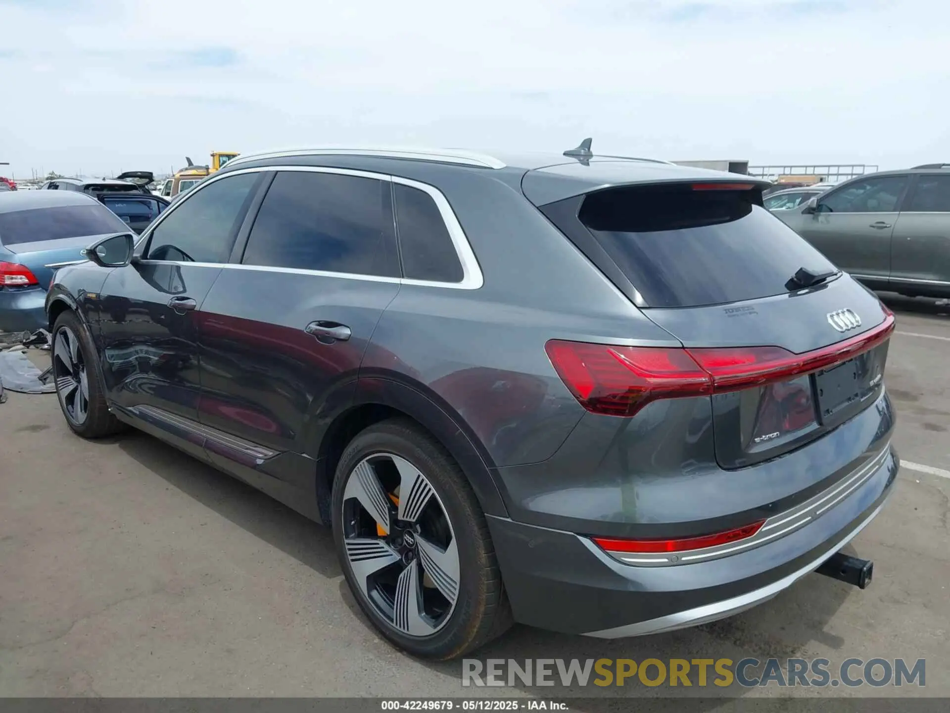 3 Photograph of a damaged car WA1VAAGE2KB008399 AUDI E-TRON 2019