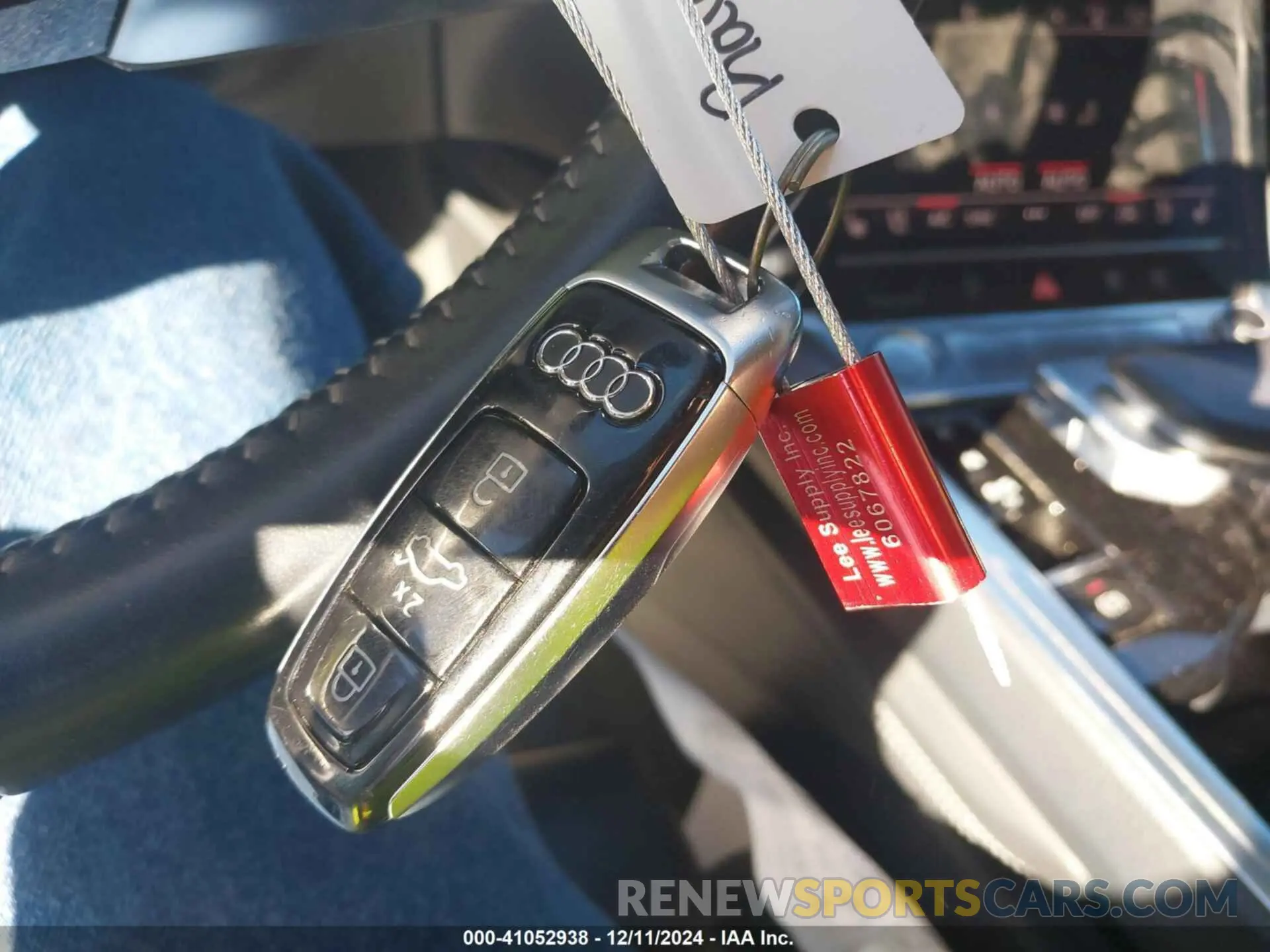 11 Photograph of a damaged car WA1VAAGE2KB024022 AUDI E-TRON 2019