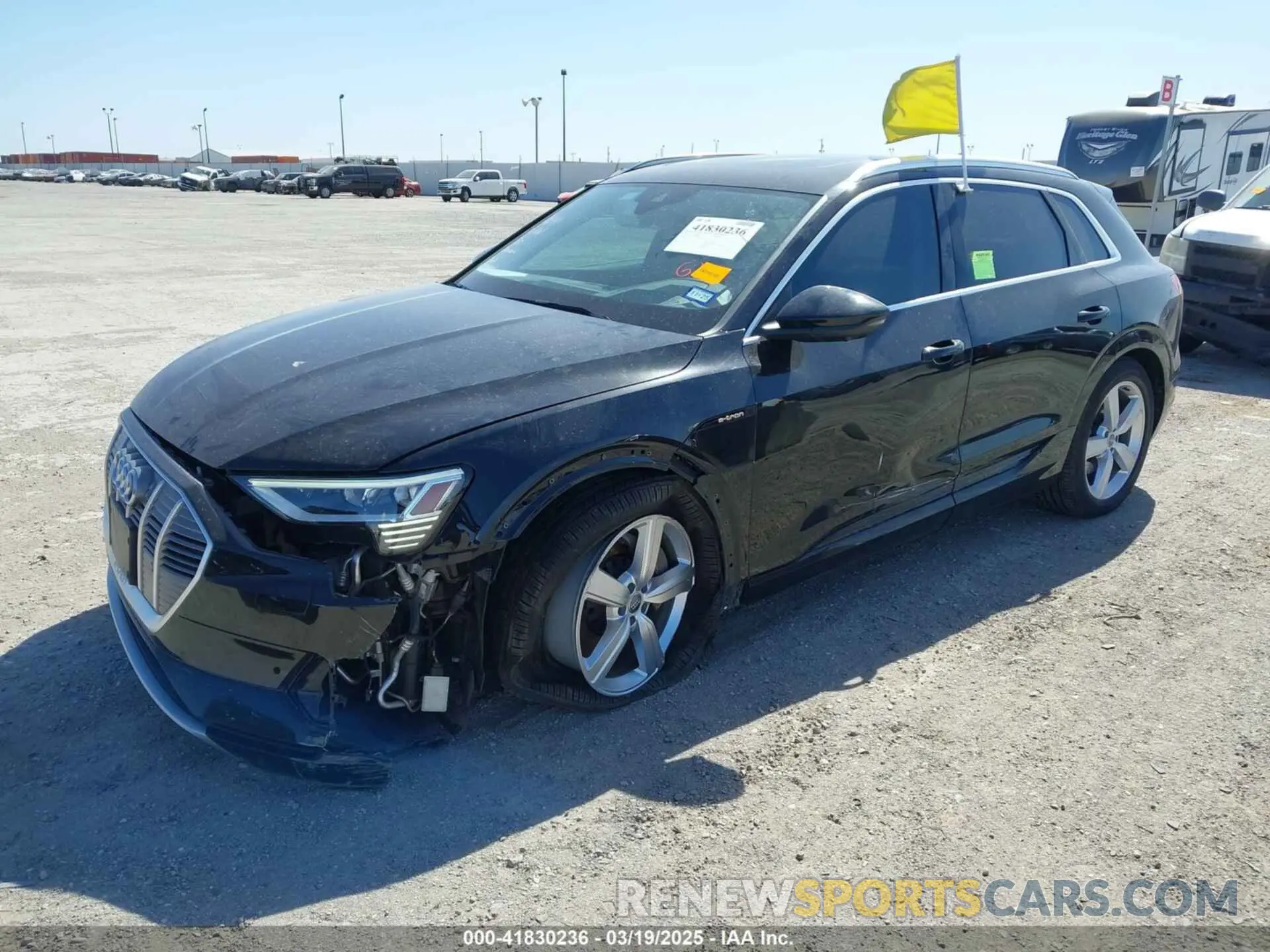 6 Фотография поврежденного автомобиля WA1VAAGE6KB020622 AUDI E-TRON 2019