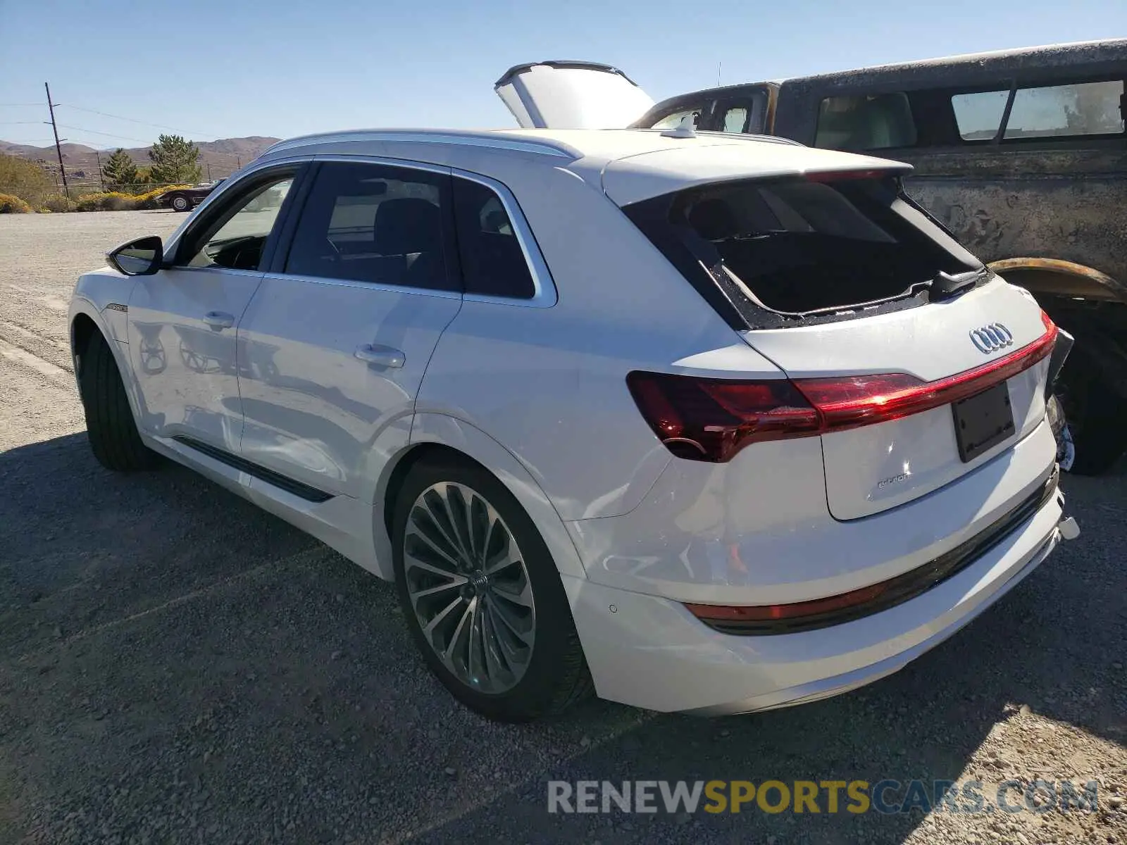 3 Фотография поврежденного автомобиля WA1VABGE0KB024123 AUDI E-TRON 2019