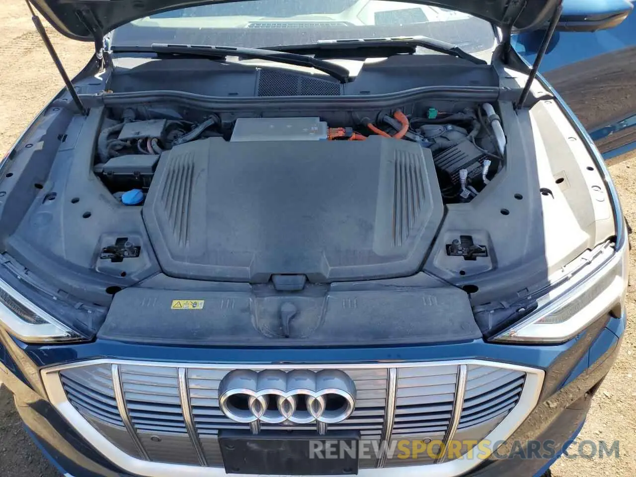 12 Фотография поврежденного автомобиля WA1VABGE3KB021636 AUDI E-TRON 2019