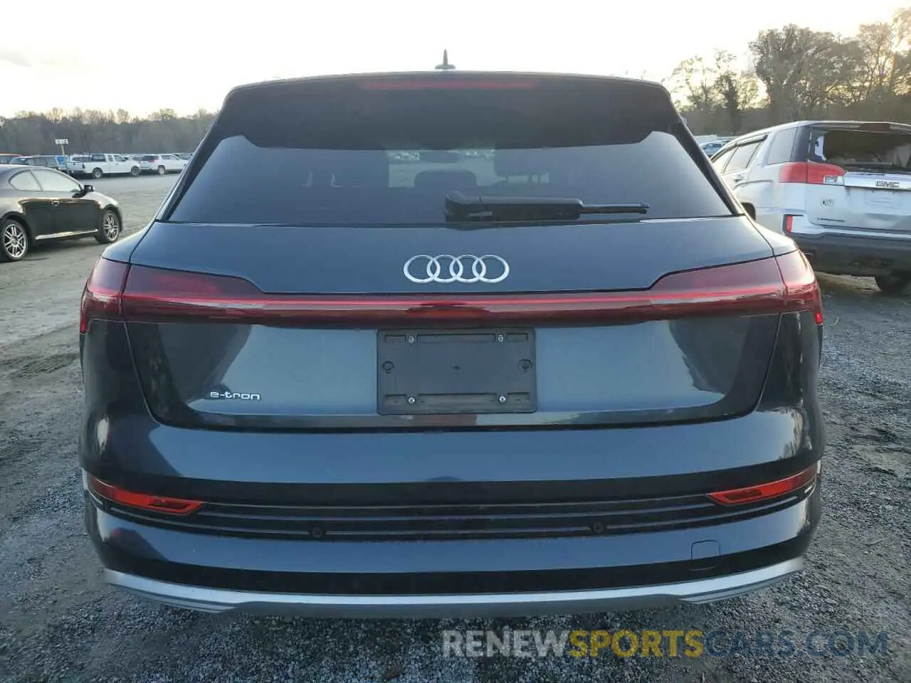 6 Фотография поврежденного автомобиля WA1VABGE4KB022164 AUDI E-TRON 2019