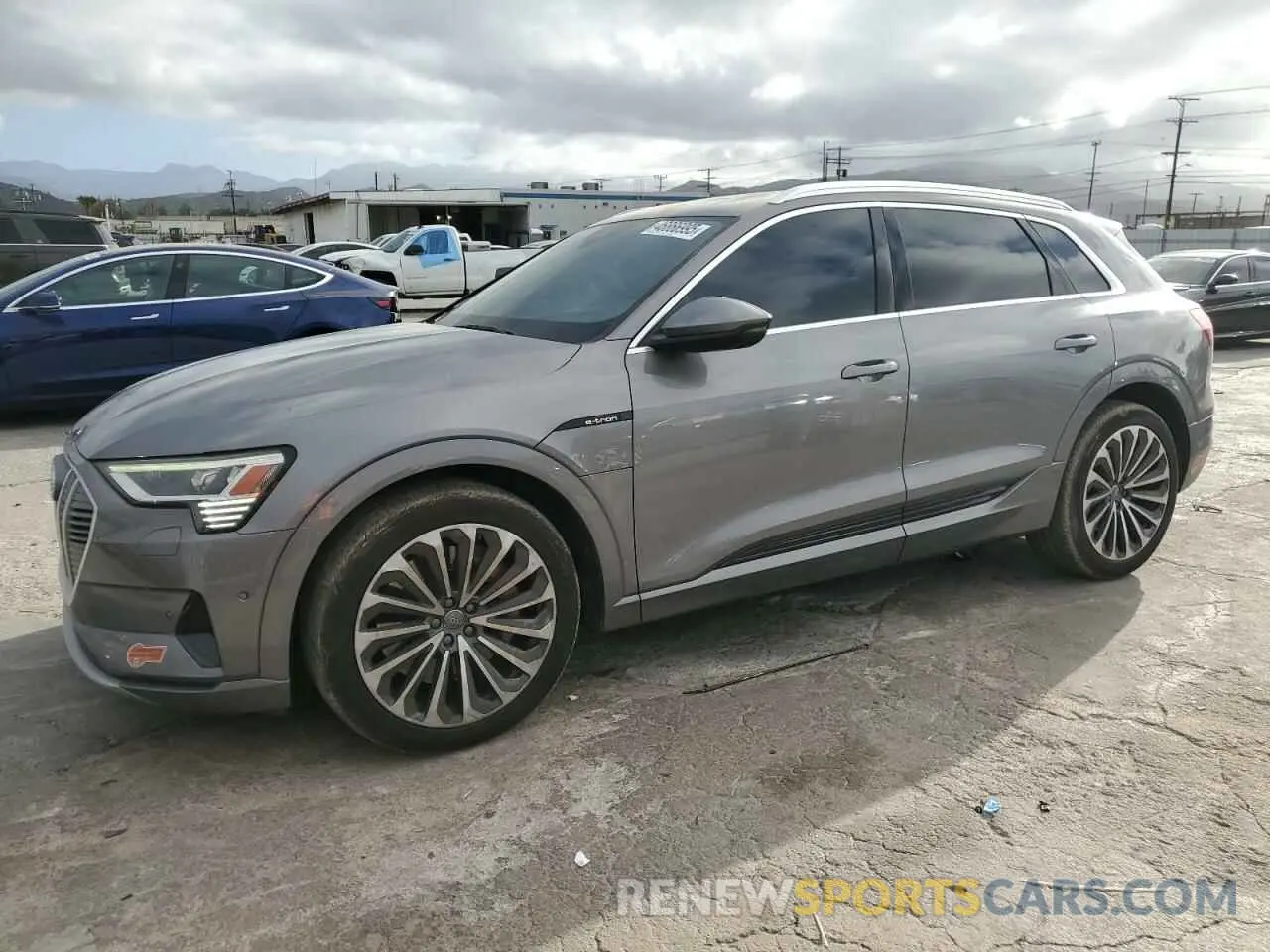 1 Фотография поврежденного автомобиля WA1VABGE6KB013000 AUDI E-TRON 2019