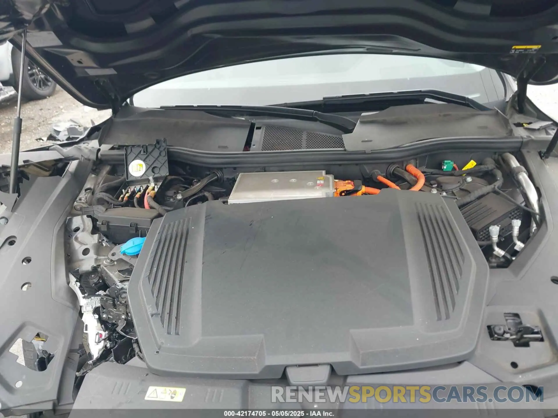 10 Фотография поврежденного автомобиля WA1VABGEXKB024680 AUDI E-TRON 2019