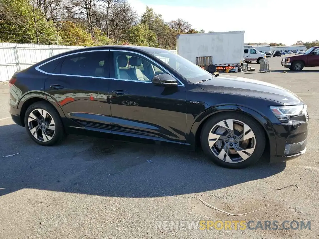 4 Фотография поврежденного автомобиля WA12ABGEXLB035697 AUDI E-TRON 2020