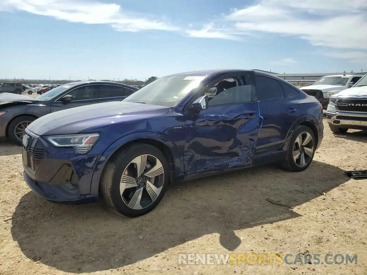 1 Фотография поврежденного автомобиля WA13AAGE3MB018448 AUDI E-TRON 2021