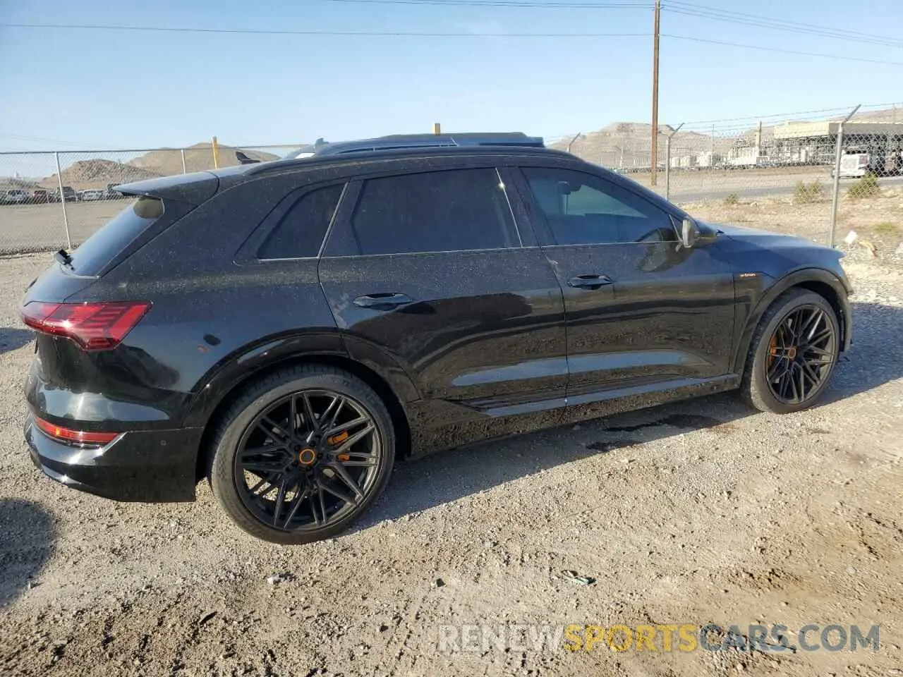 3 Фотография поврежденного автомобиля WA1AAAGE2MB023969 AUDI E-TRON 2021