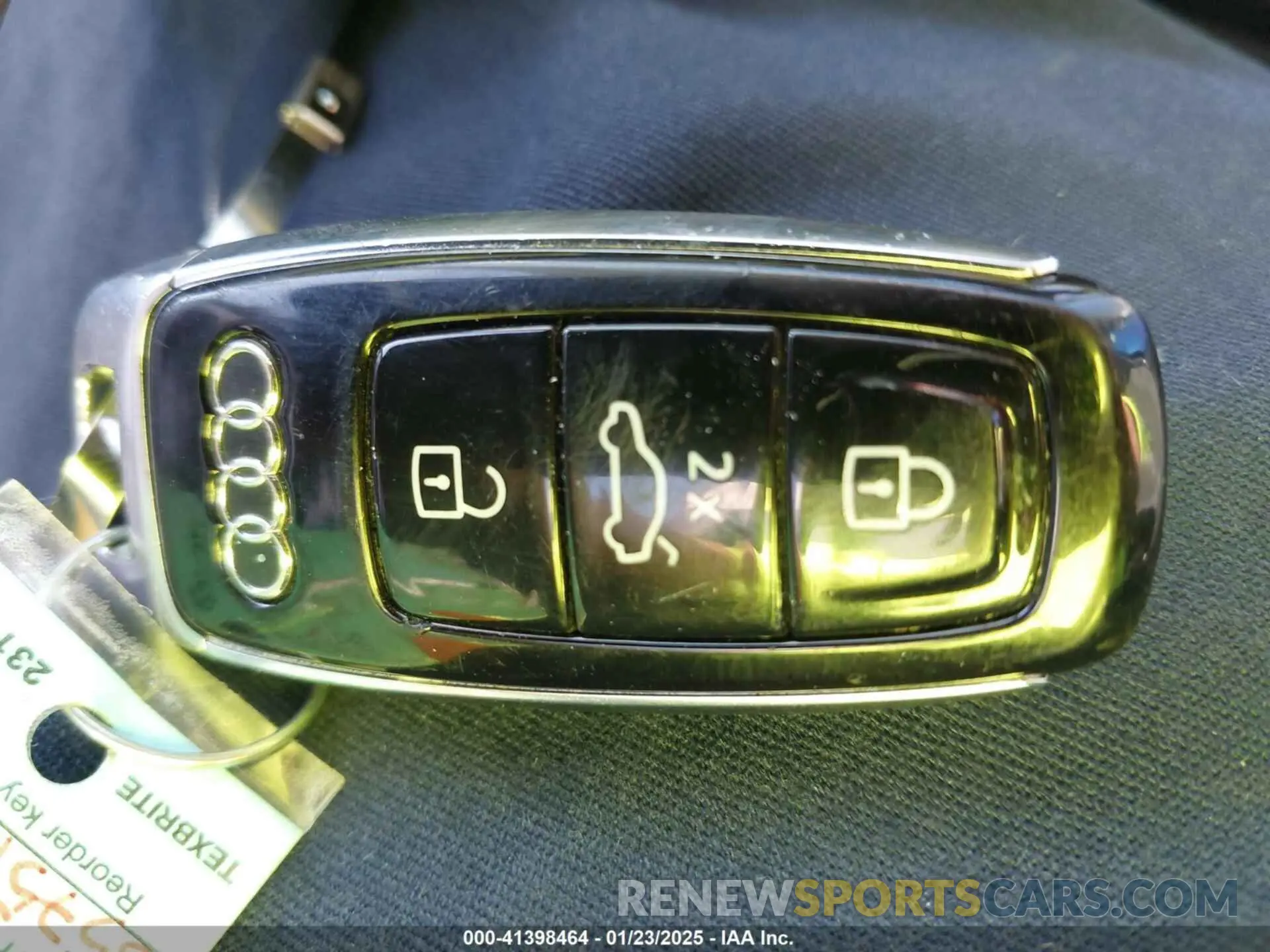 11 Фотография поврежденного автомобиля WA1LAAGE4MB010570 AUDI E-TRON 2021