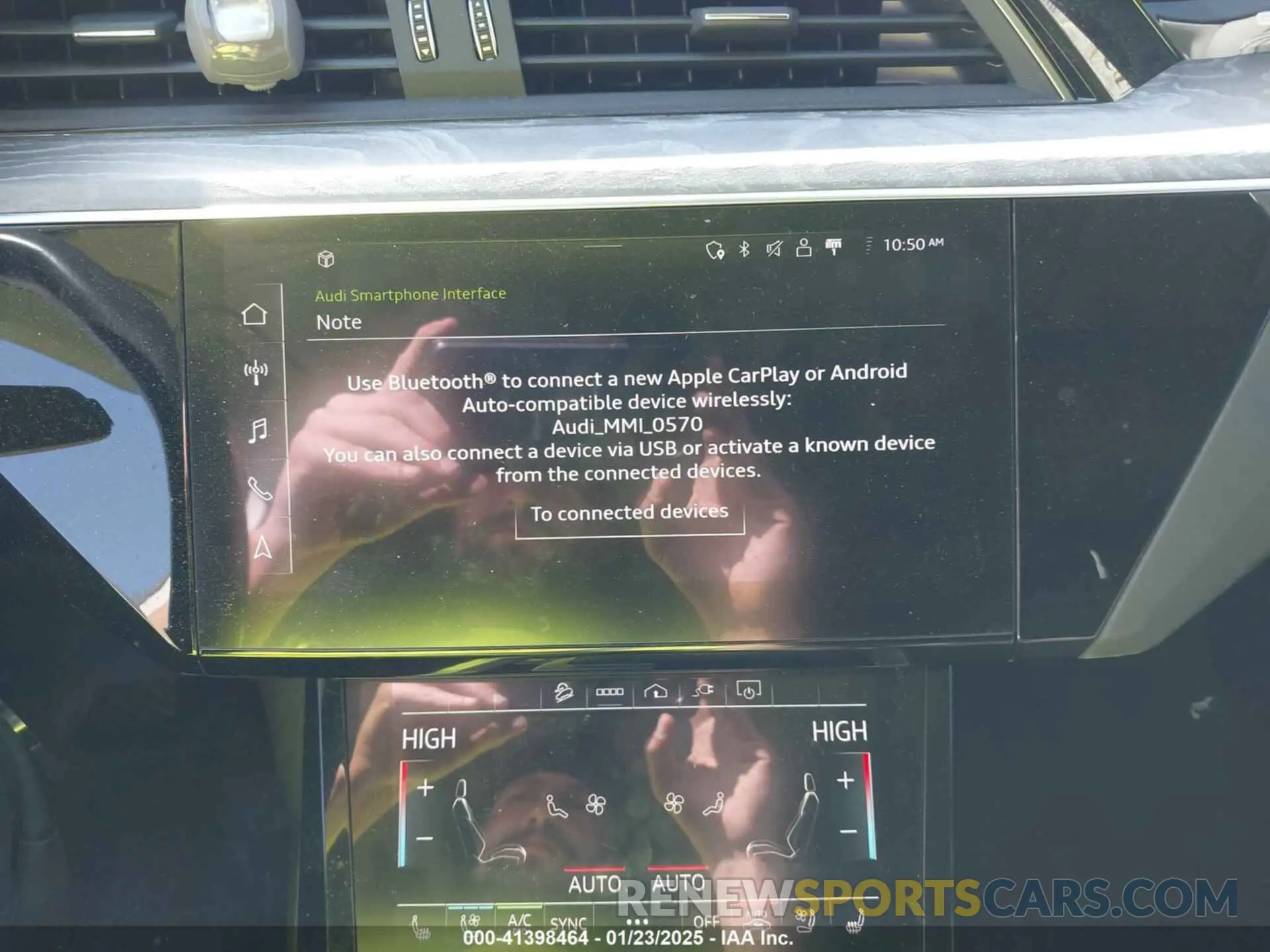 18 Фотография поврежденного автомобиля WA1LAAGE4MB010570 AUDI E-TRON 2021