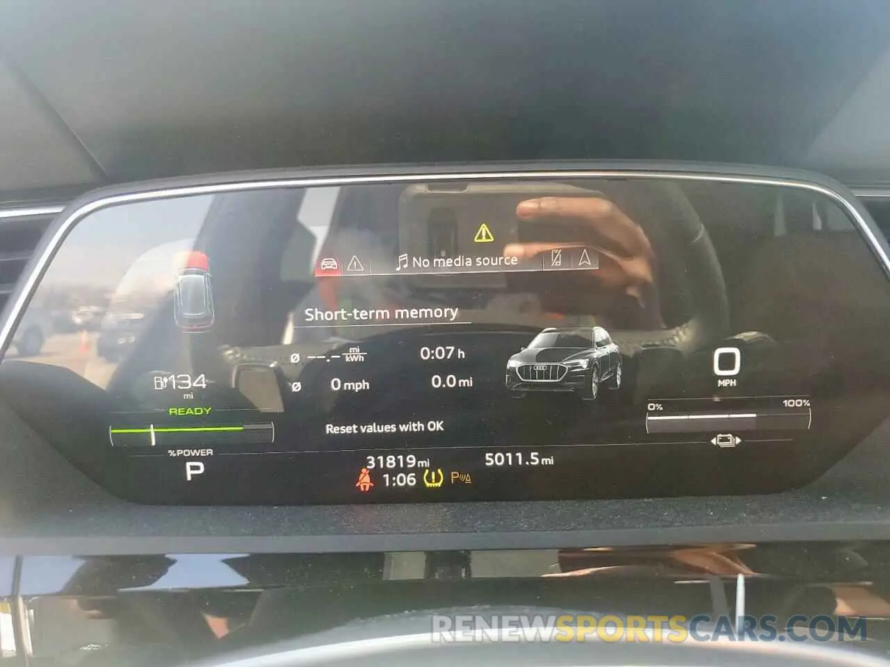 9 Фотография поврежденного автомобиля WA1LAAGE5MB030598 AUDI E-TRON 2021