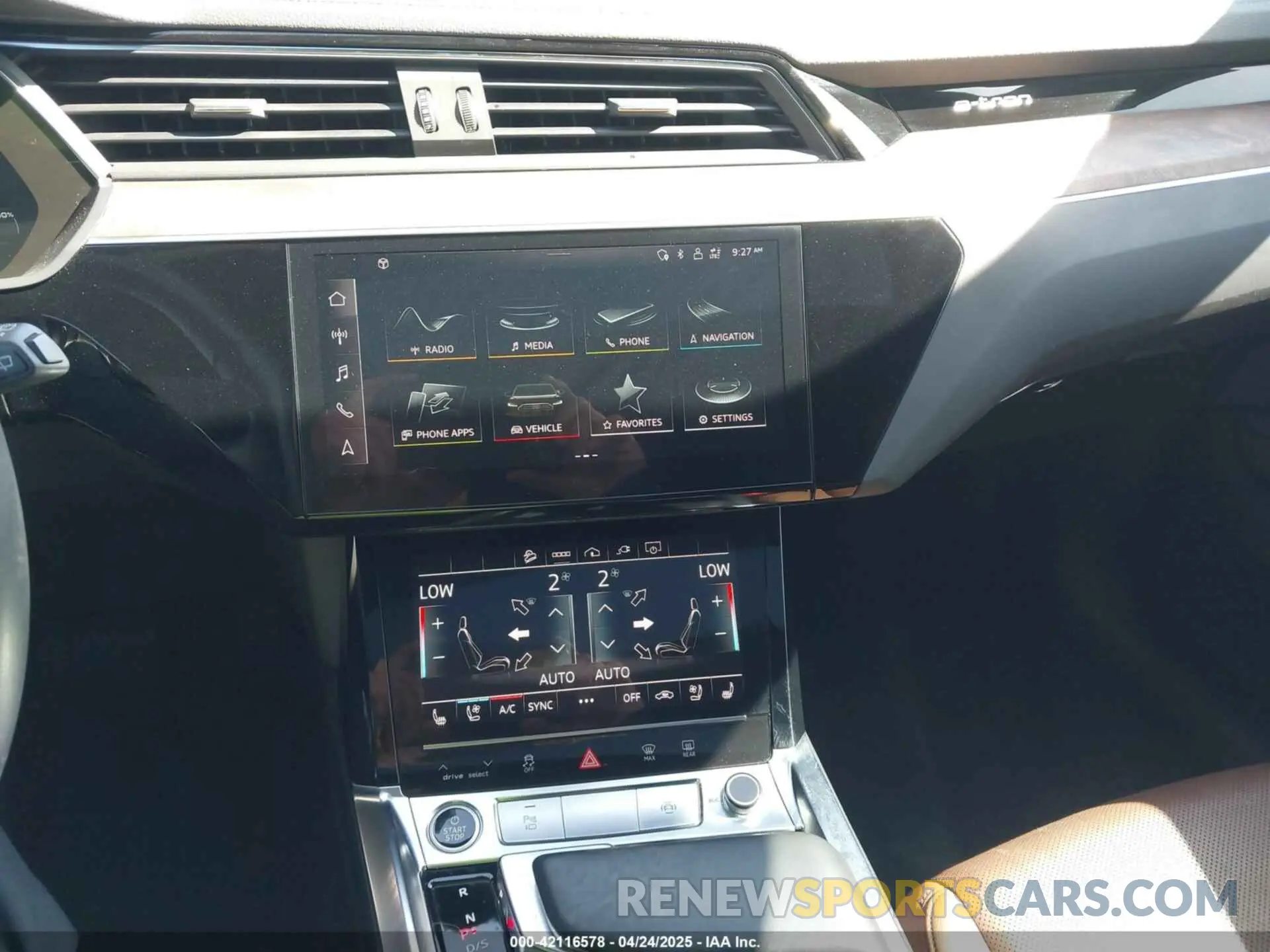 18 Фотография поврежденного автомобиля WA1LAAGE6MB002079 AUDI E-TRON 2021