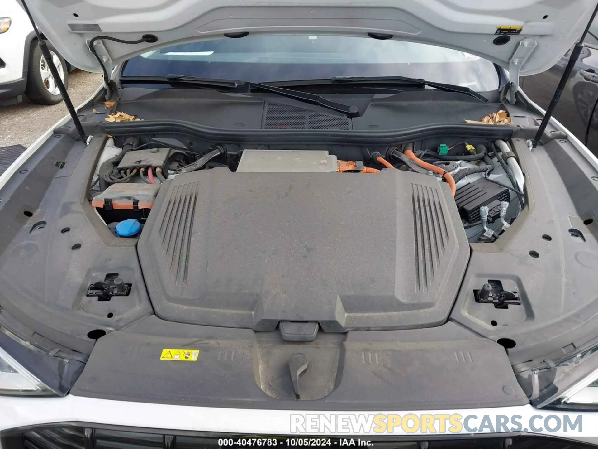 10 Photograph of a damaged car WA1LAAGE7MB010868 AUDI E-TRON 2021