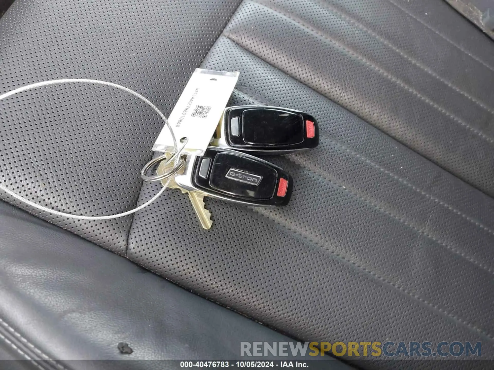 11 Photograph of a damaged car WA1LAAGE7MB010868 AUDI E-TRON 2021