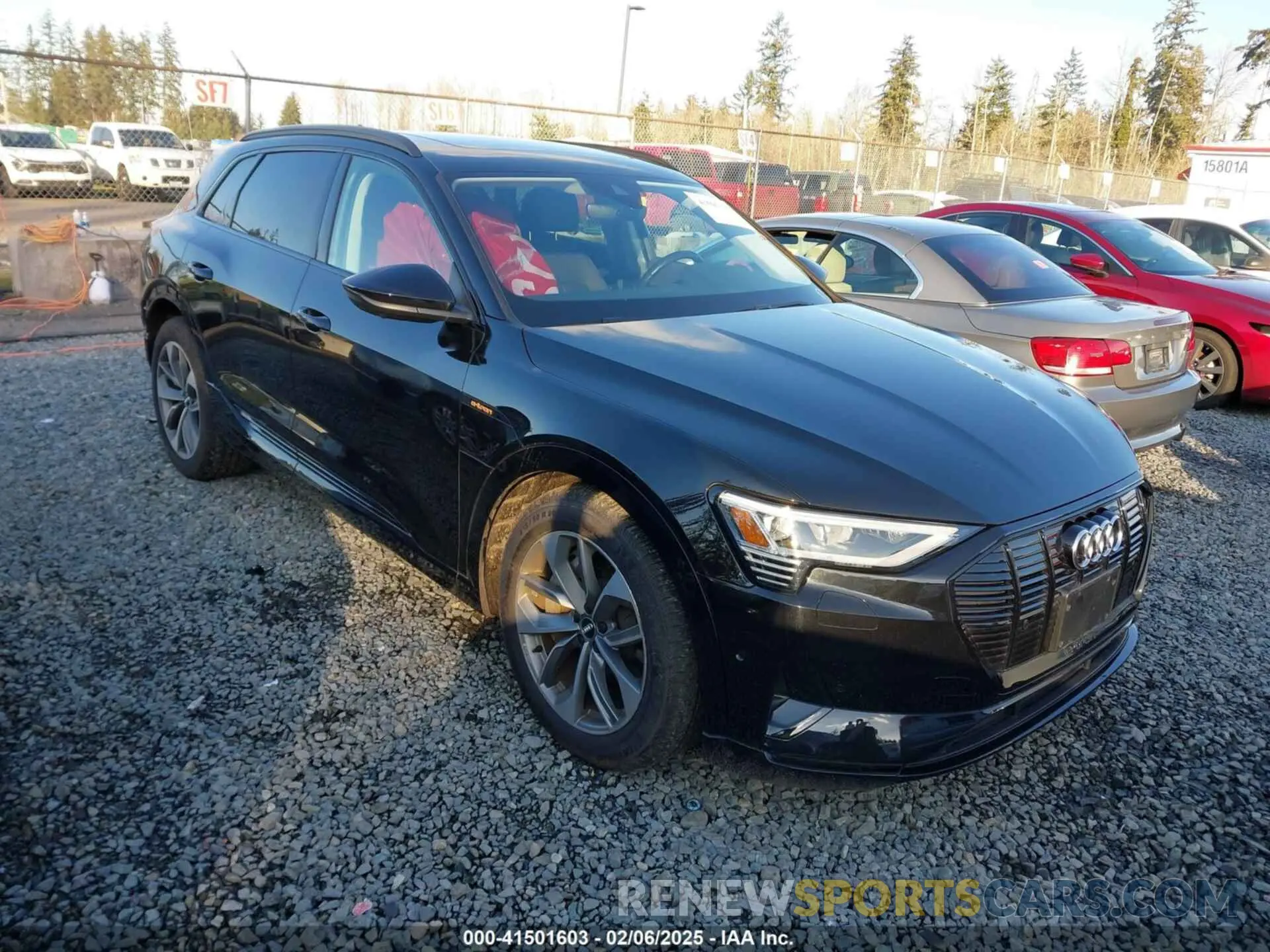 1 Фотография поврежденного автомобиля WA1LAAGE9MB002545 AUDI E-TRON 2021
