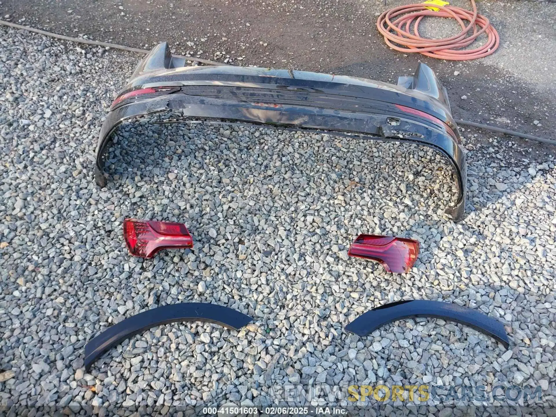 12 Фотография поврежденного автомобиля WA1LAAGE9MB002545 AUDI E-TRON 2021