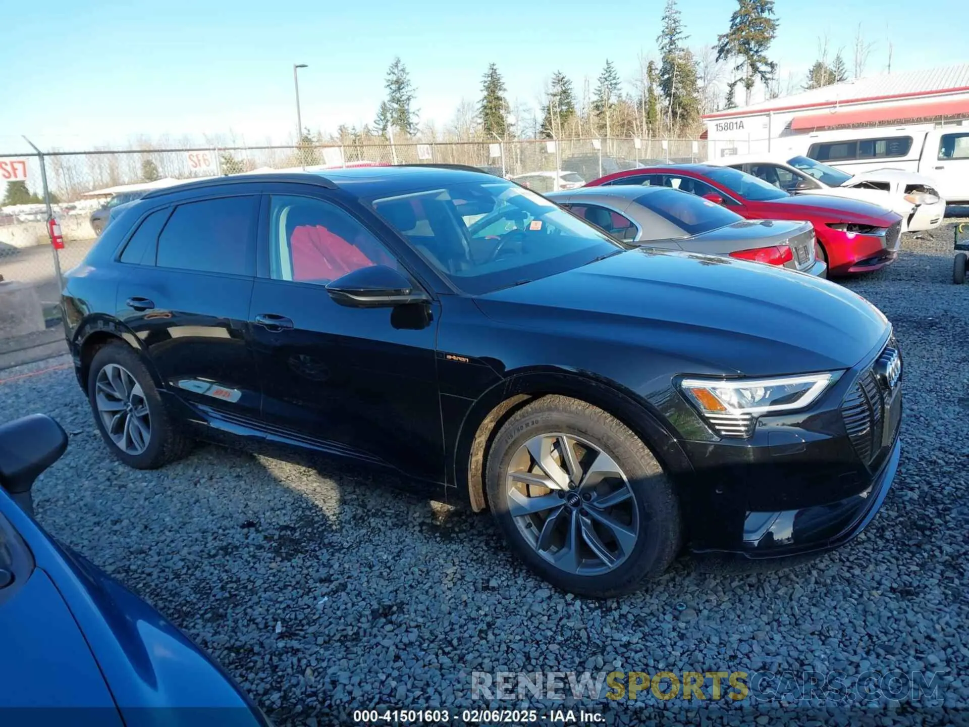 14 Фотография поврежденного автомобиля WA1LAAGE9MB002545 AUDI E-TRON 2021