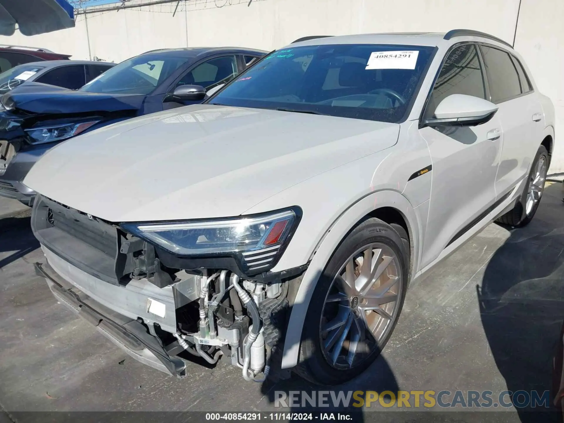 2 Фотография поврежденного автомобиля WA1VAAGE8MB014744 AUDI E-TRON 2021