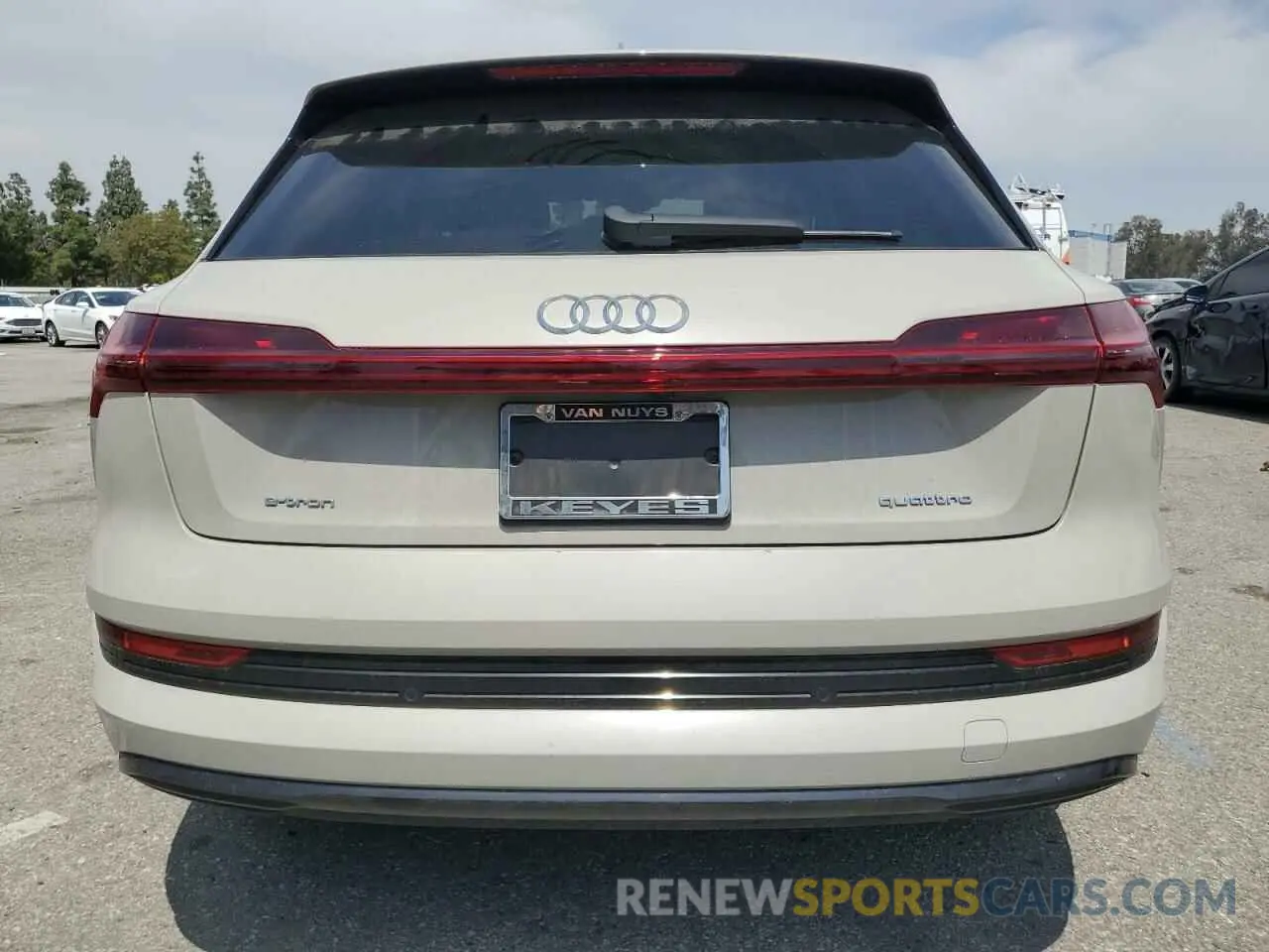 6 Photograph of a damaged car WA1VAAGE9MB024067 AUDI E-TRON 2021