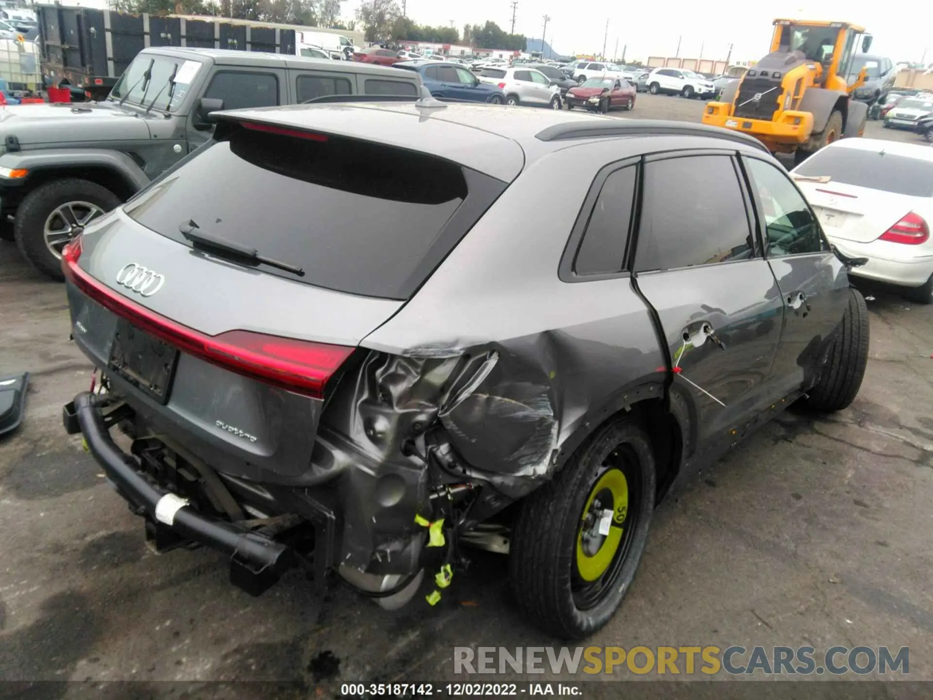 4 Фотография поврежденного автомобиля WA1VABGE6MB030771 AUDI E-TRON 2021