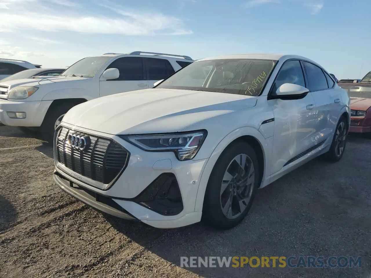 1 Photograph of a damaged car WA11AAGE9NB028216 AUDI E-TRON 2022